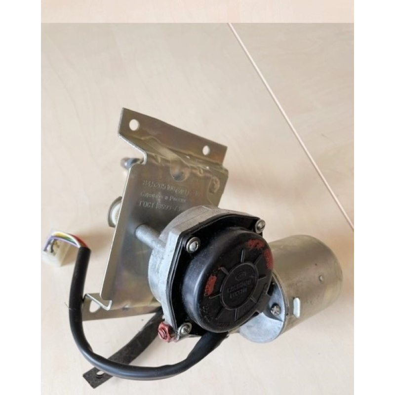 Моторедуктор склоочисника лівий ПАЗ (12В)