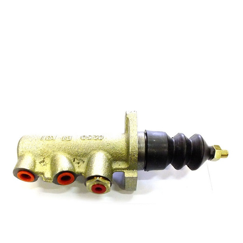 Циліндр головний МТЗ-921, -922, -1523, -1525, -2022, -3022, -3522 зчеплення та гальм